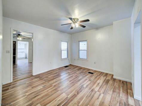 289 Mercer Street Phillipsburg NJ 08865