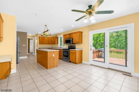 4 Winters Drive Lebanon NJ 08826