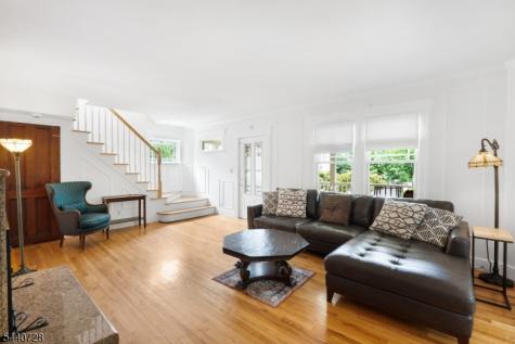 34 Orchard Square Caldwell Boro NJ 07006