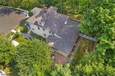 34 Orchard Square Caldwell Boro NJ 07006