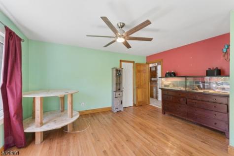 396 Berkshire Valley Road Jefferson NJ 07885
