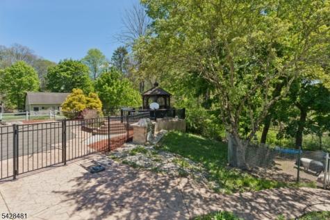 396 Berkshire Valley Road Jefferson NJ 07885