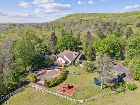 396 Berkshire Valley Road Jefferson NJ 07885