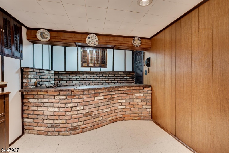 560 Wakefield Drive Metuchen NJ 08840