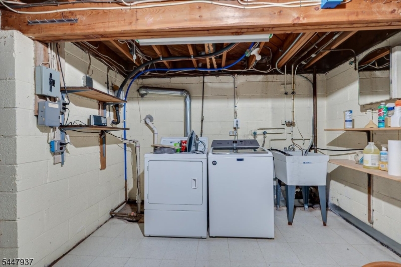 560 Wakefield Drive Metuchen NJ 08840