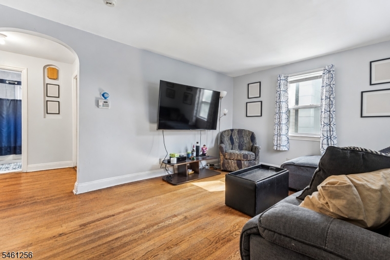 274 E Passaic Avenue Nutley NJ 07110