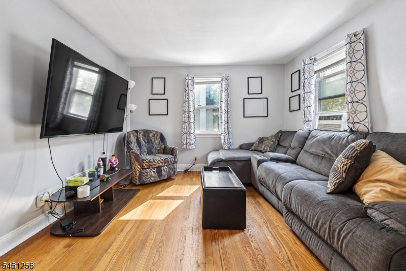 274 E Passaic Avenue Nutley NJ 07110