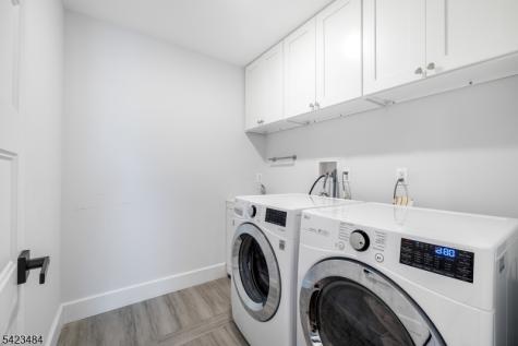 57 Walnut Street Livingston NJ 07039