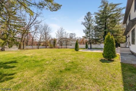 57 Walnut Street Livingston NJ 07039