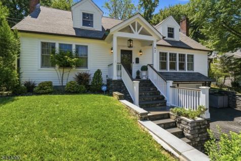62 Jacobus Avenue Little Falls NJ 07424