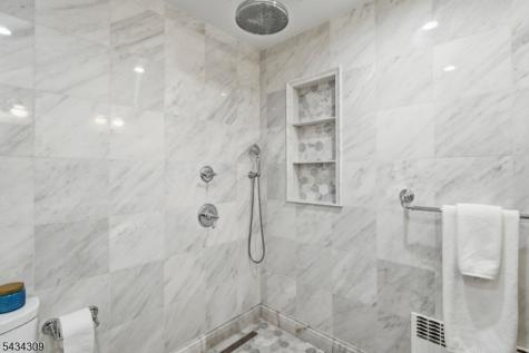 62 Jacobus Avenue Little Falls NJ 07424