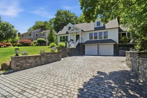 62 Jacobus Avenue Little Falls NJ 07424
