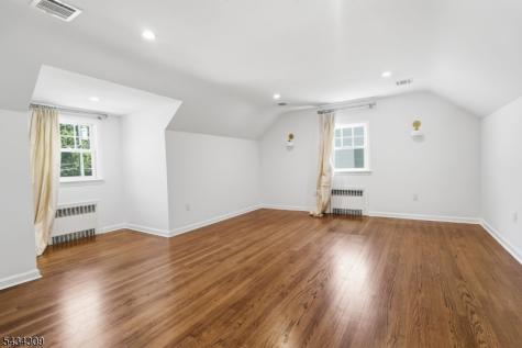 62 Jacobus Avenue Little Falls NJ 07424