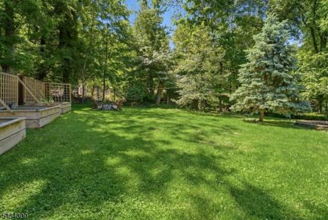 62 Jacobus Avenue Little Falls NJ 07424