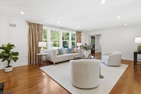 62 Jacobus Avenue Little Falls NJ 07424