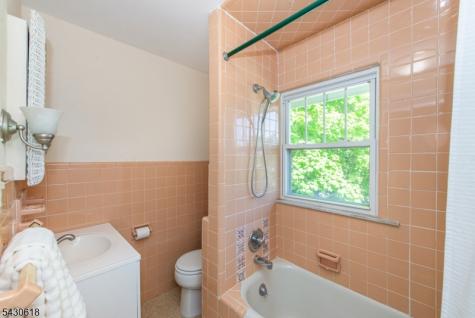 61 S Prospect Street Verona NJ 07044