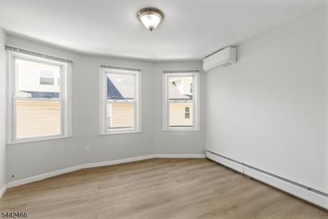 40 Teaneck Road Ridgefield Park Village NJ 07660