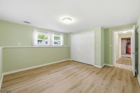 14 Hayward Street Bridgewater NJ 08805