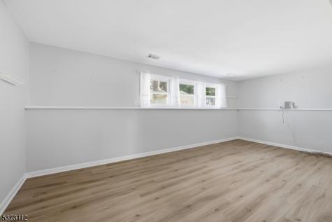 14 Hayward Street Bridgewater NJ 08805
