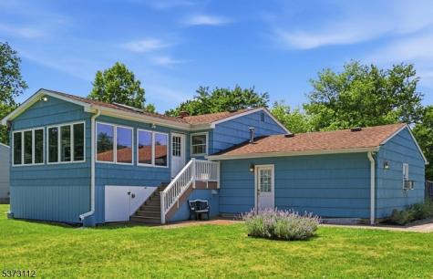 14 Hayward Street Bridgewater NJ 08805