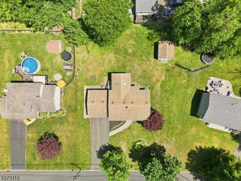 14 Hayward Street Bridgewater NJ 08805