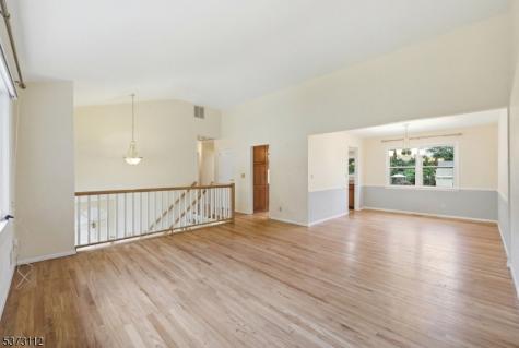 14 Hayward Street Bridgewater NJ 08805
