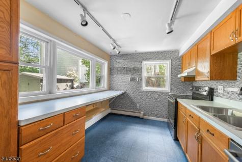 21 Ford Road Roxbury NJ 07850