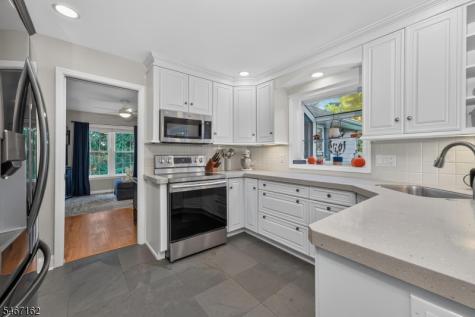 123 Rounseville Road Bethlehem NJ 08827