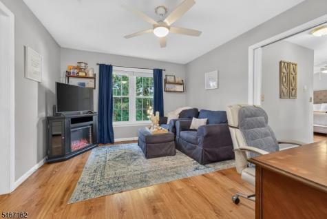 123 Rounseville Road Bethlehem NJ 08827