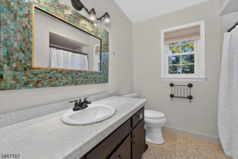 123 Rounseville Road Bethlehem NJ 08827