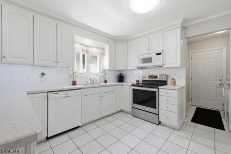 76 Marble Hill Road Liberty NJ 07838