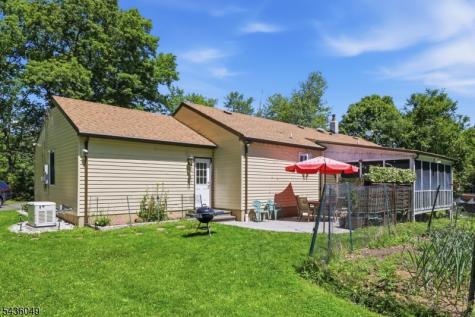 76 Marble Hill Road Liberty NJ 07838
