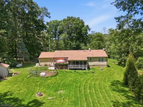 76 Marble Hill Road Liberty NJ 07838