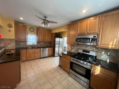 116 Prospect Avenue North Arlington NJ 07031