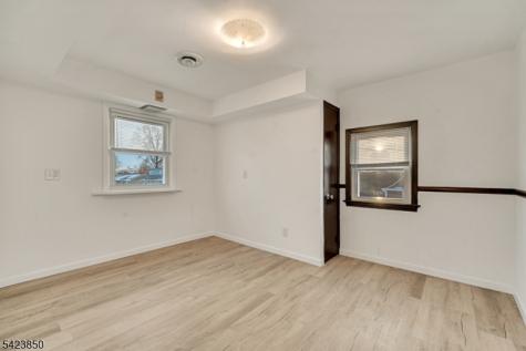 34 N 15th Avenue Manville NJ 08835