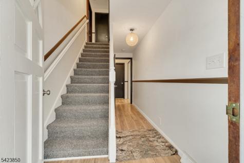 34 N 15th Avenue Manville NJ 08835