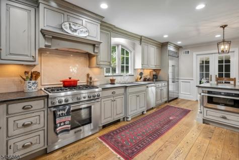 120 Riverwood Avenue Bedminster NJ 07921