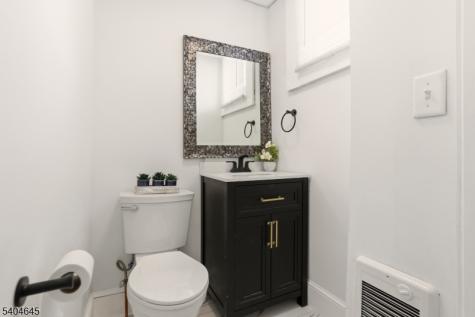 207 Brighton Avenue East Orange NJ 07017