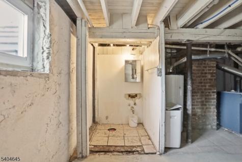 207 Brighton Avenue East Orange NJ 07017