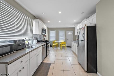 38 Nairn Place Newark NJ 07108