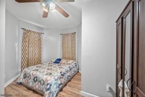 38 Nairn Place Newark NJ 07108