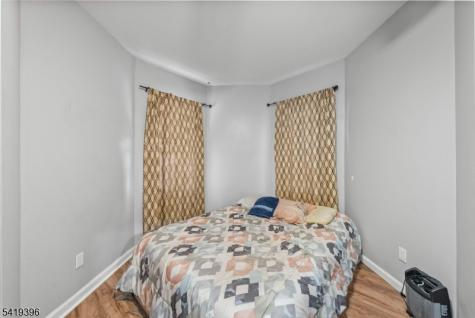 38 Nairn Place Newark NJ 07108