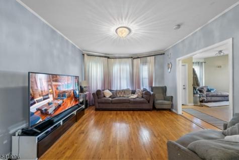 38 Nairn Place Newark NJ 07108