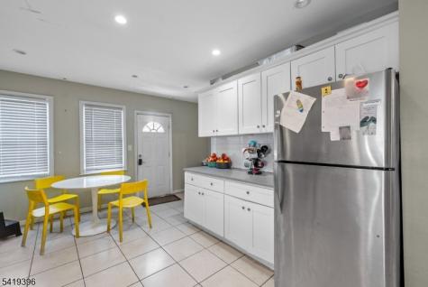 38 Nairn Place Newark NJ 07108
