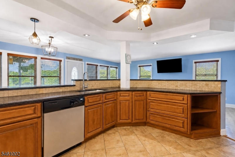 2 San Bar Drive Jefferson NJ 07849