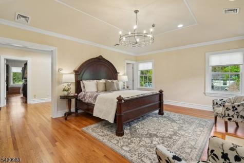 6 Grosvenor Road Millburn NJ 07078