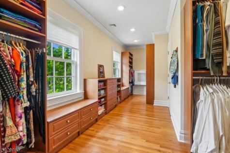 6 Grosvenor Road Millburn NJ 07078