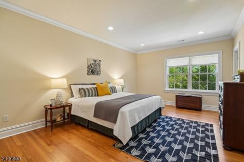 6 Grosvenor Road Millburn NJ 07078