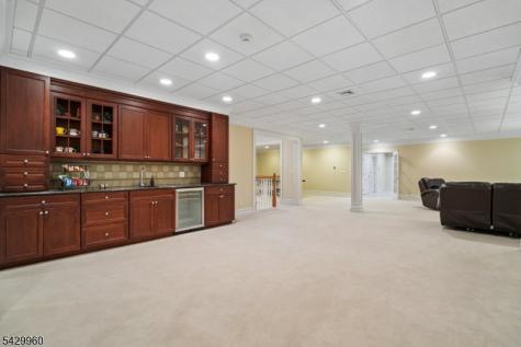 6 Grosvenor Road Millburn NJ 07078