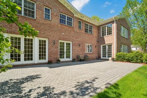 6 Grosvenor Road Millburn NJ 07078